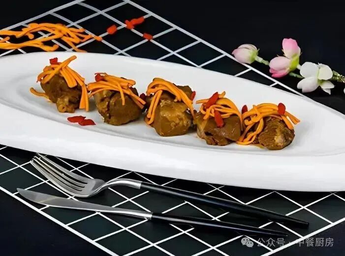 当餐酒楼特色菜，风味浓郁，惊艳味蕾