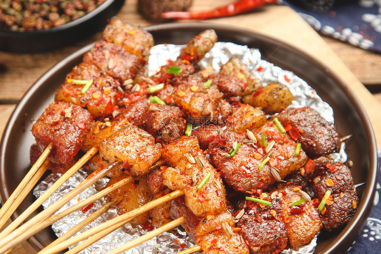 新疆地区《2026-3-13》餐饮娱乐招聘信息