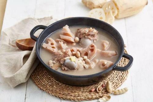 当餐药膳莲藕花生汤