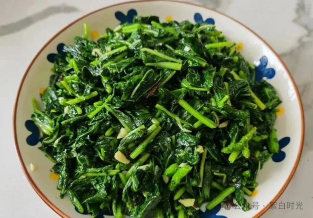 夏日不可错过的美食，凉拌野苋菜！