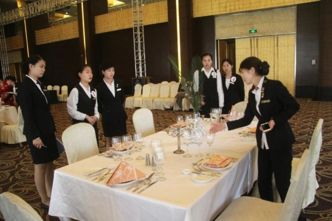 餐饮酒店前厅与后厨沟通注意事项