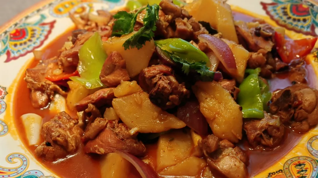 天津美食探店燕兰楼品尝招牌特色烤羊腿