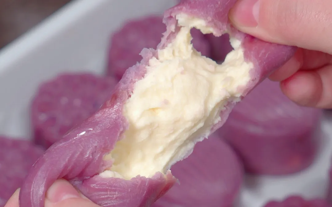 无需烤箱!一蒸就搞定的月饼,食材竟如此简单?