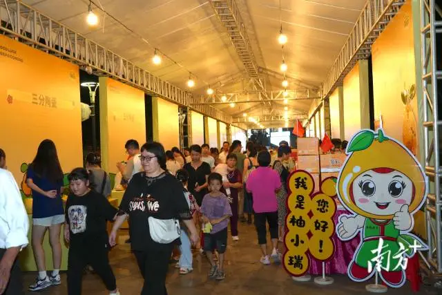 逛市集、品美食超尽兴!梅州院士广场两大活动续航两月,随时打卡不赶趟