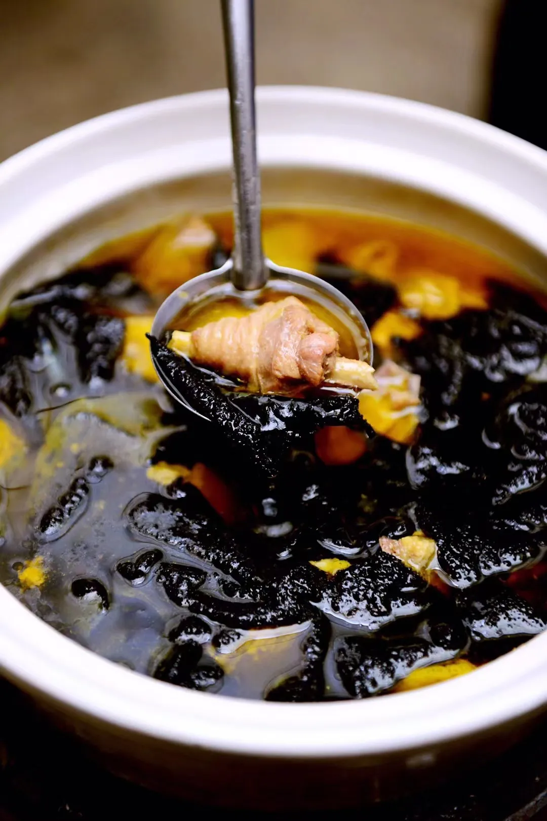 当餐美食炖鸡汤!真正的鸡汤~教你煲出美味的鸡汤