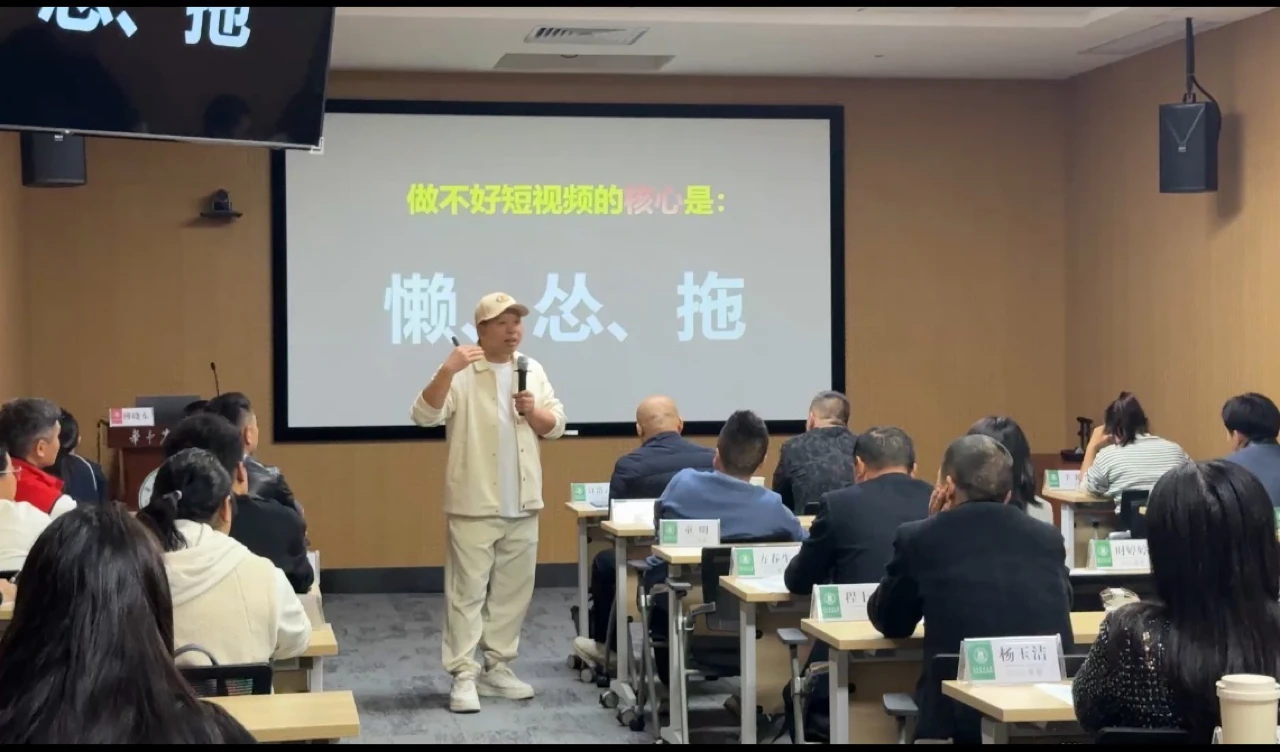 餐饮老板到底需不需要做IP?答案:先立根基,再做锦上添花