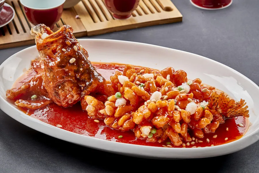 烤乳猪如何成为粤菜中的“当家菜”