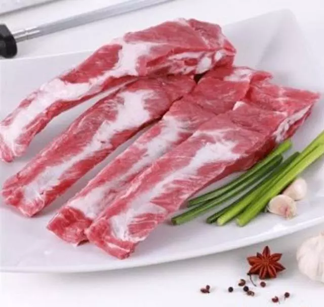 炖排骨直接下锅?怪不得不好吃,原来是忽略了这1步,肉柴还不鲜