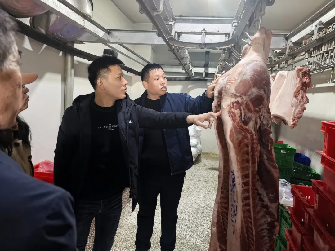 实地探访食材基地 强化源头安全防范