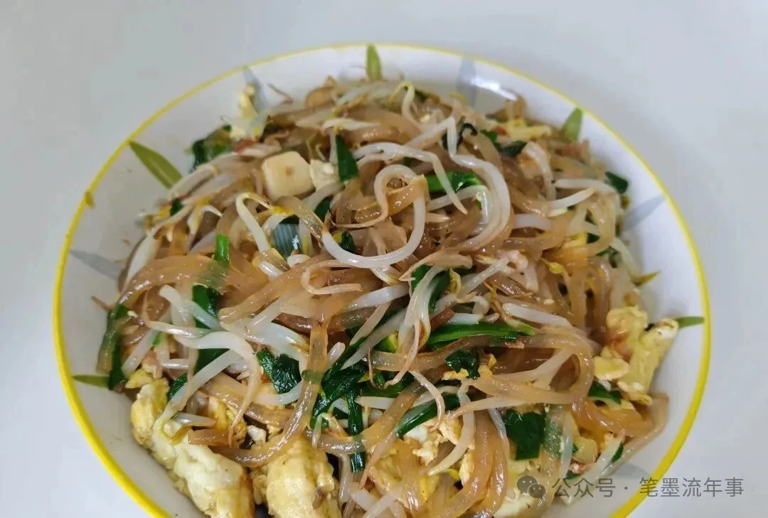 食材常见,做法简单,好吃又好上手的炒合菜!