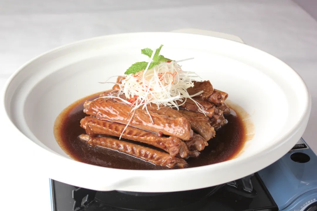 当餐酒楼旺销招牌菜,高级感拉满的味觉奇遇