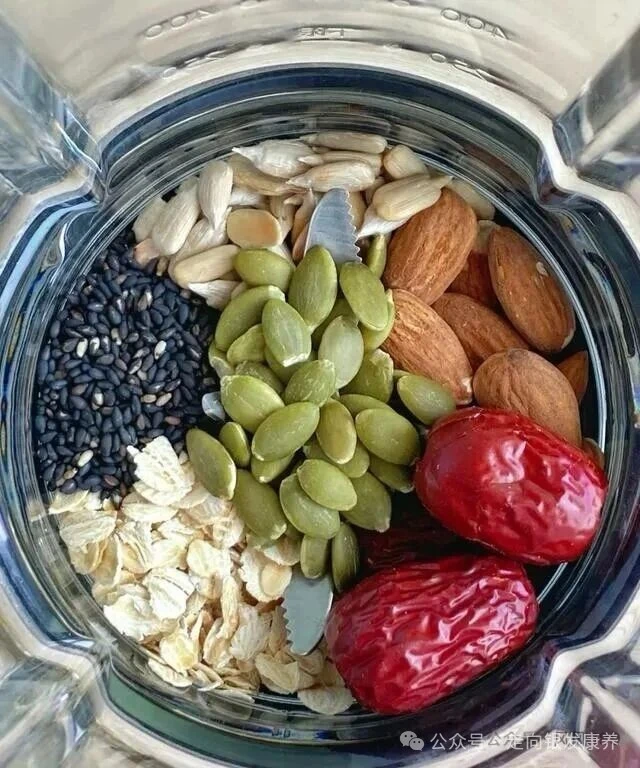 餐桌上的有机食材,一桌有机餐 吃出健康美味