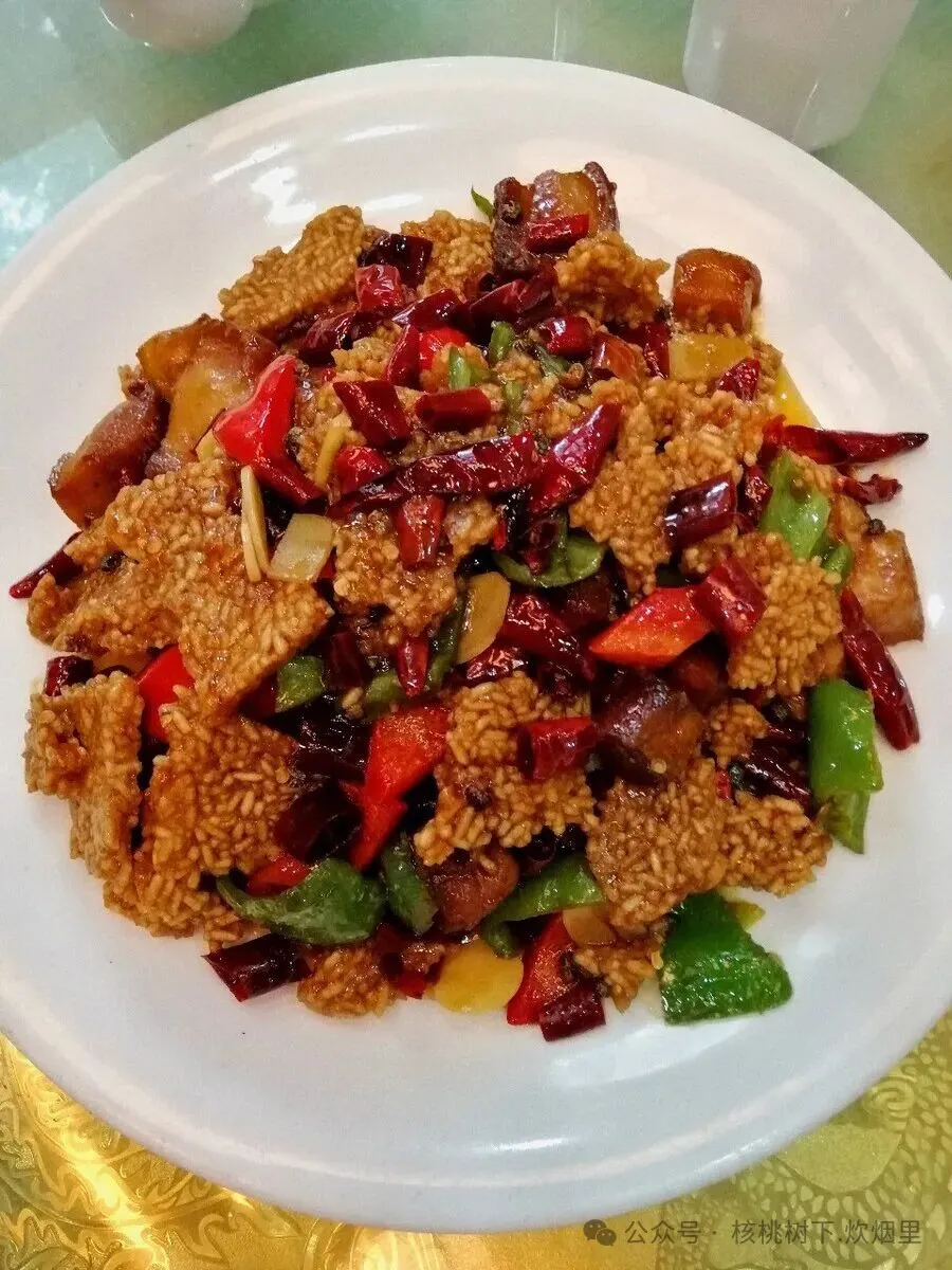 乡村美食农家柴火灶锅巴