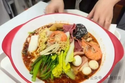 做餐饮入门级产品,麻辣烫项目是首选,商用麻辣烫配方