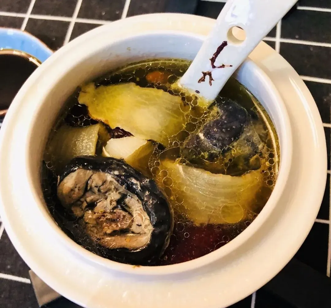 当餐美食炖鸡汤!真正的鸡汤~教你煲出美味的鸡汤