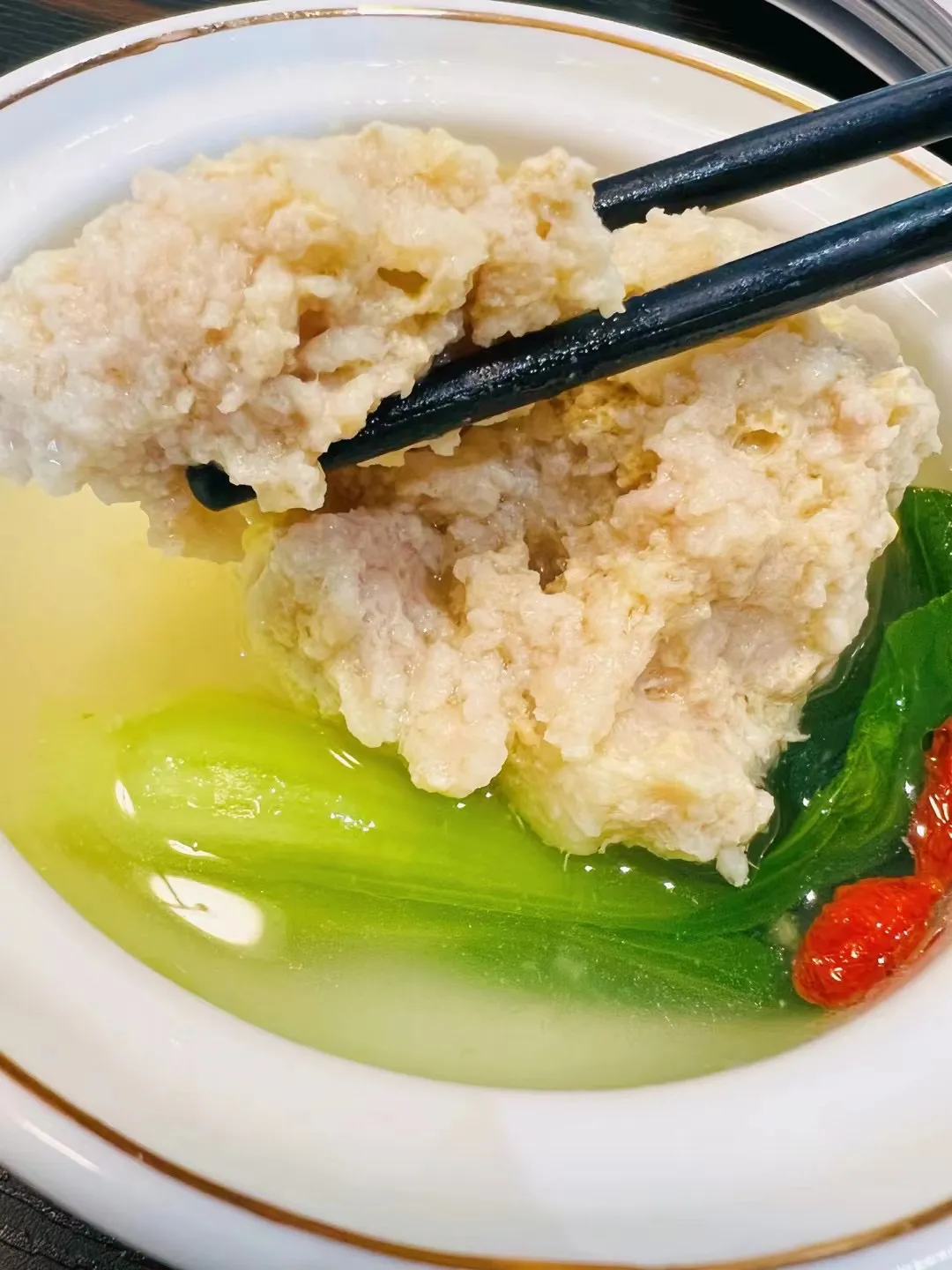 家乡特色美食扬州狮子头