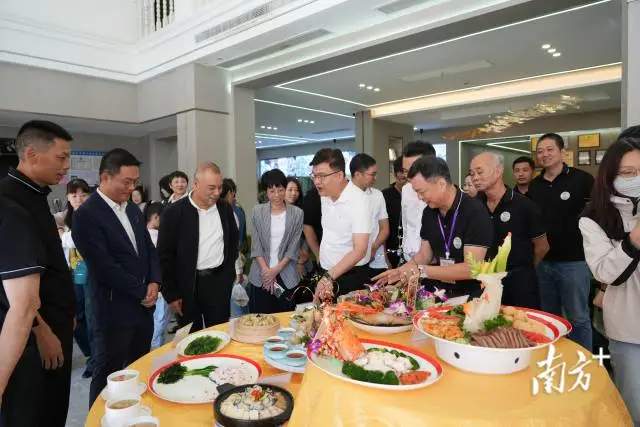 当餐现做拼厨艺品美食,饶平潮州菜特色品牌培育项目圆满收官