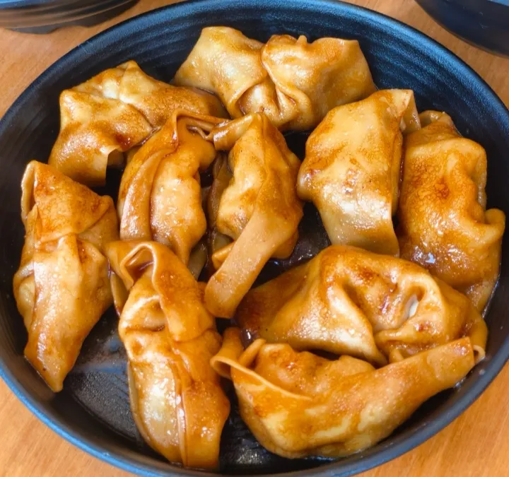 当餐现做特色美食之湖州大馄饨的制作