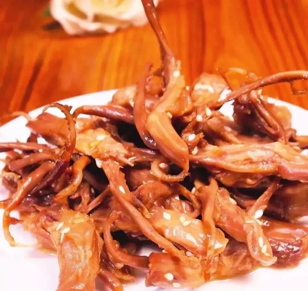 云南七彩野地花生、藤椒鸭舌卤水、椒麻鸡制作配方