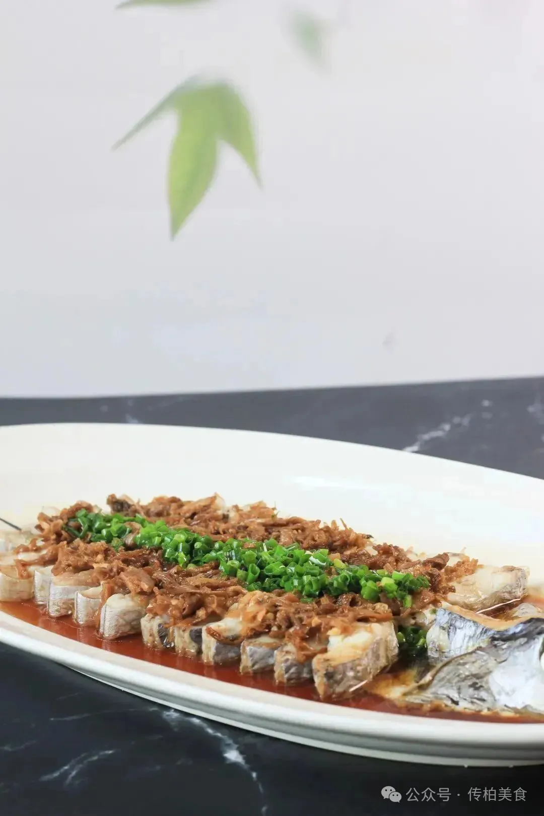 当餐山海珍馔,味蕴万象美食!海鲜创意融合菜单