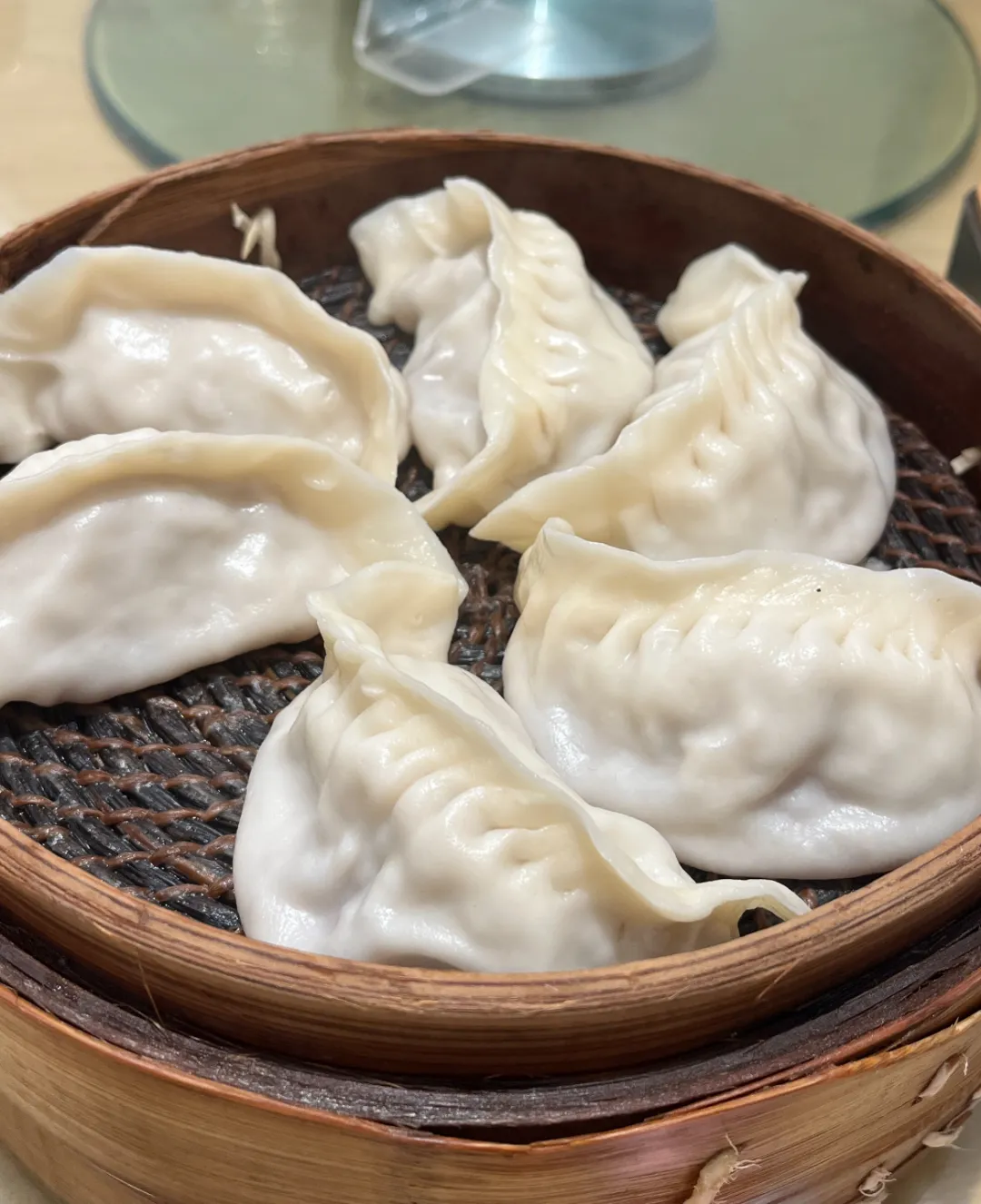 家乡特色美食月牙蒸饺