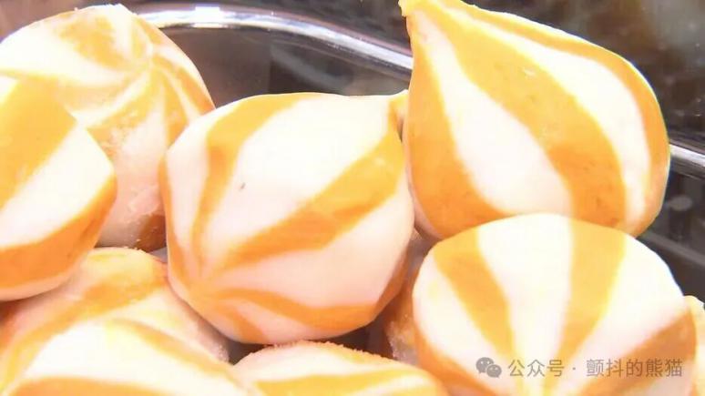 日本空前“麻辣烫热潮”,这款中国美食为何会如此走红?