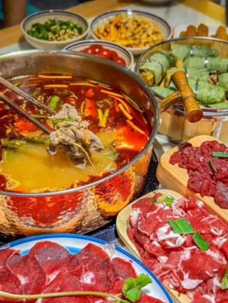 悦·遵义︱跟着赛事去旅行,解锁遵义美食密码!