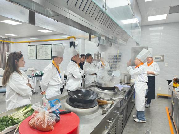 餐饮培训行业怎么做才能获取客户线索?