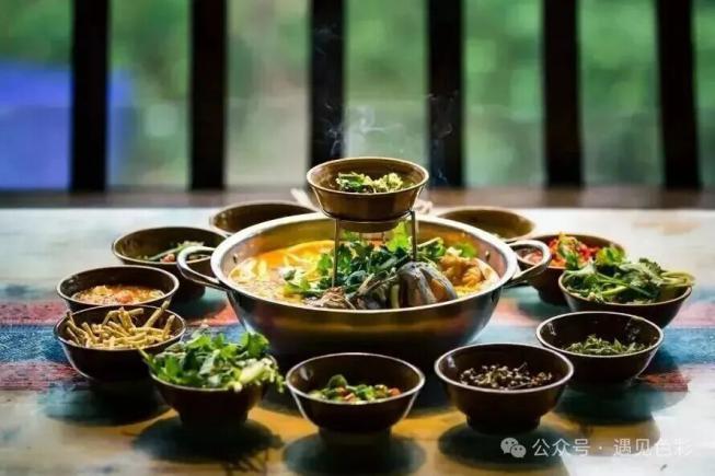 云贵川美食爆火背后的秘密:一锅酸辣,竟能平衡身心能量?