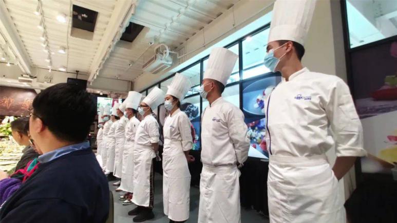 当餐央厨五星厨师上门美食餐饮 预定 上门家宴私厨定制晚宴 公司招待