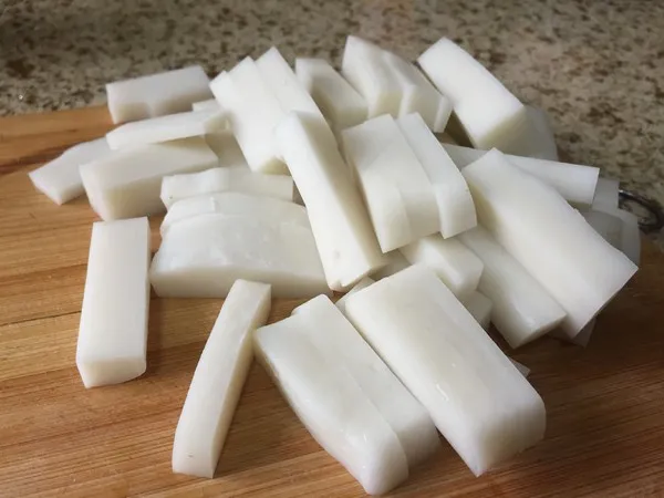 香菇小酱炒年糕,当餐现做美味升级