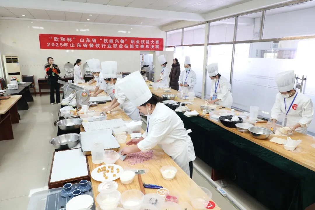 齐鲁争香,烟台亮味!省餐饮技能大赛收官,匠心风味烹出行业新活力