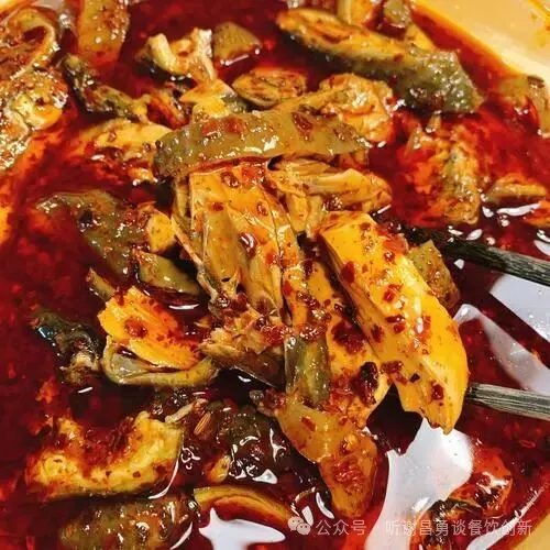 川渝美食之筠连麻辣鸡的前世今生与味觉密码
