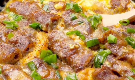 今日当餐美食滑蛋肥牛盖饭