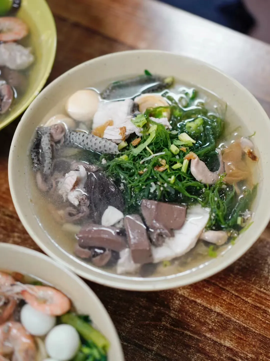 福建漳州三面环山,一面环海餐饮美食,吃不尽的山珍海味