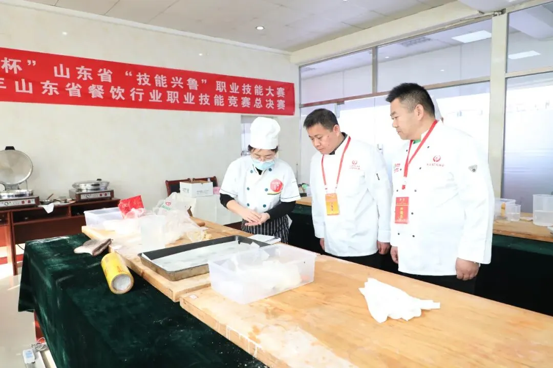 齐鲁争香,烟台亮味!省餐饮技能大赛收官,匠心风味烹出行业新活力