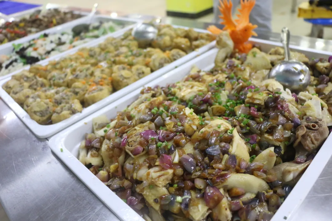 当餐央厨食材新鲜烹佳肴 营养美味又健康