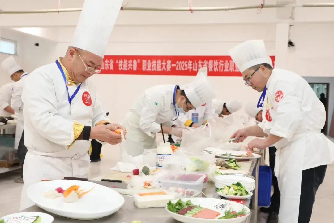 齐鲁争香,烟台亮味!省餐饮技能大赛收官,匠心风味烹出行业新活力