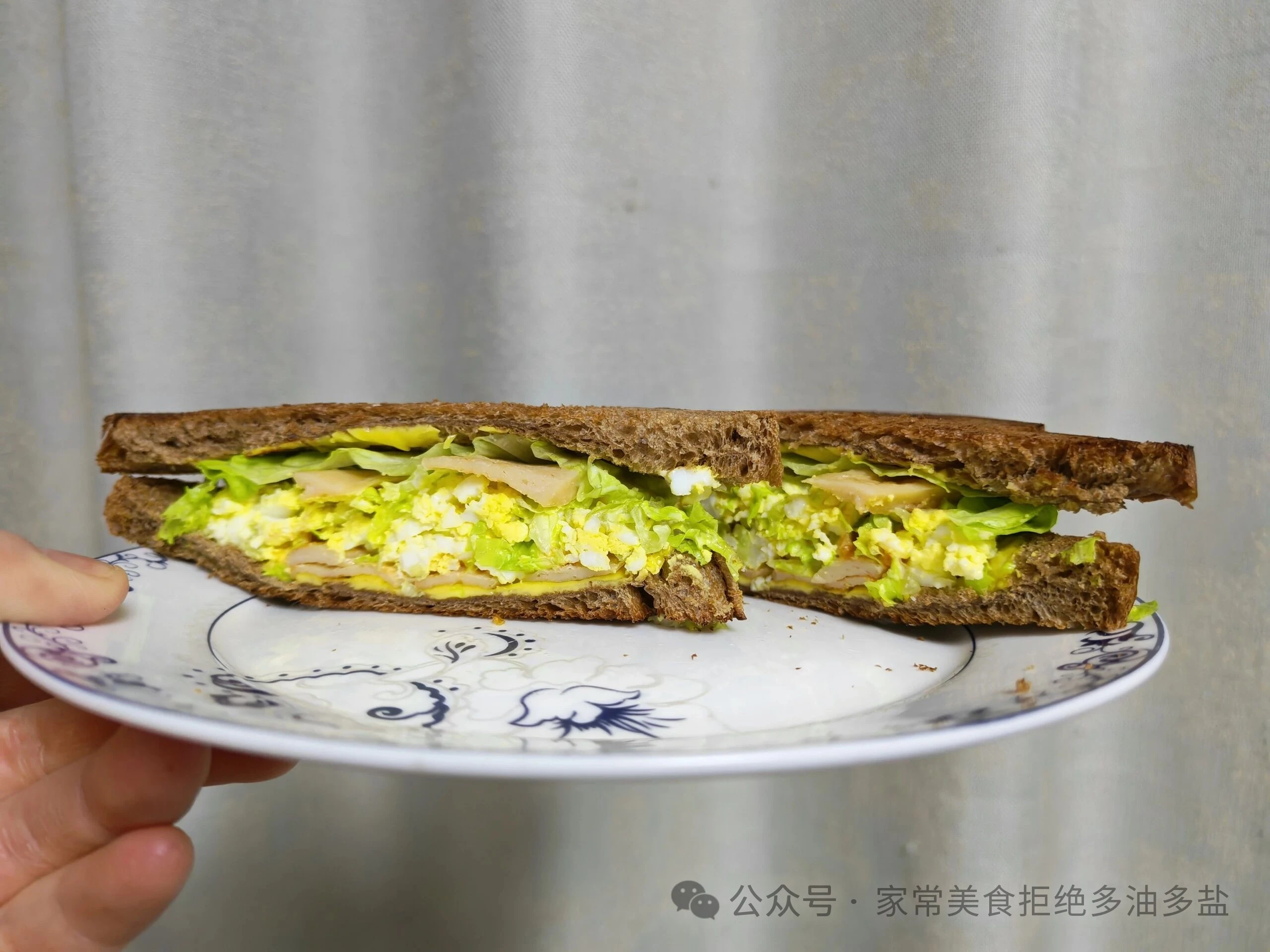 食材易购买,制作方法简单又好吃的三明治