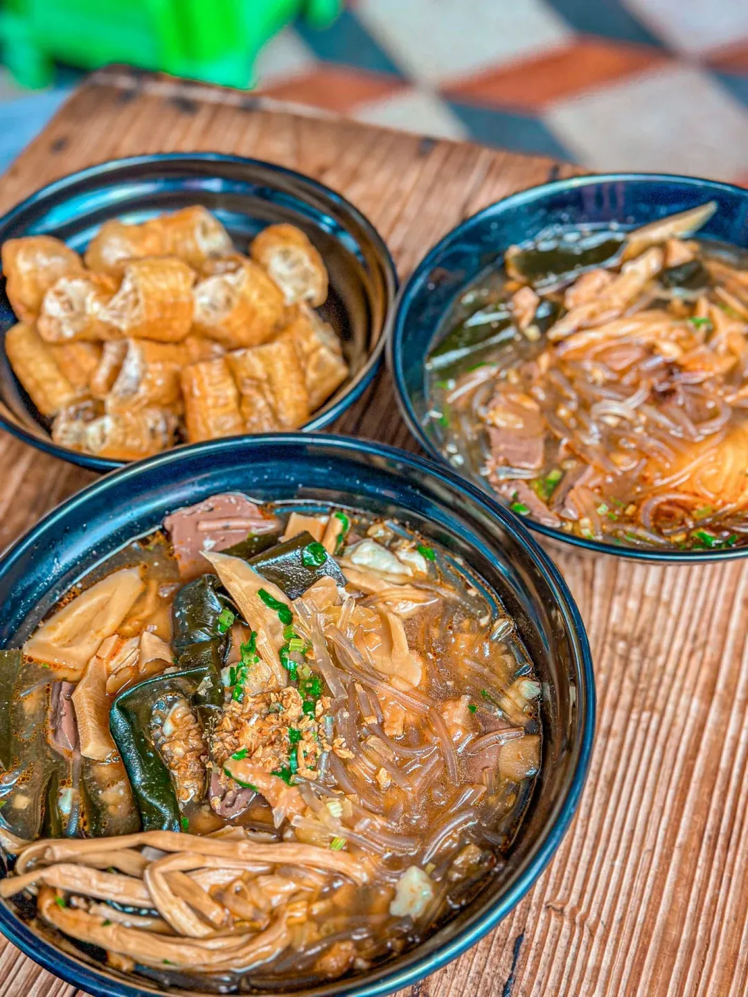 福建漳州三面环山,一面环海餐饮美食,吃不尽的山珍海味