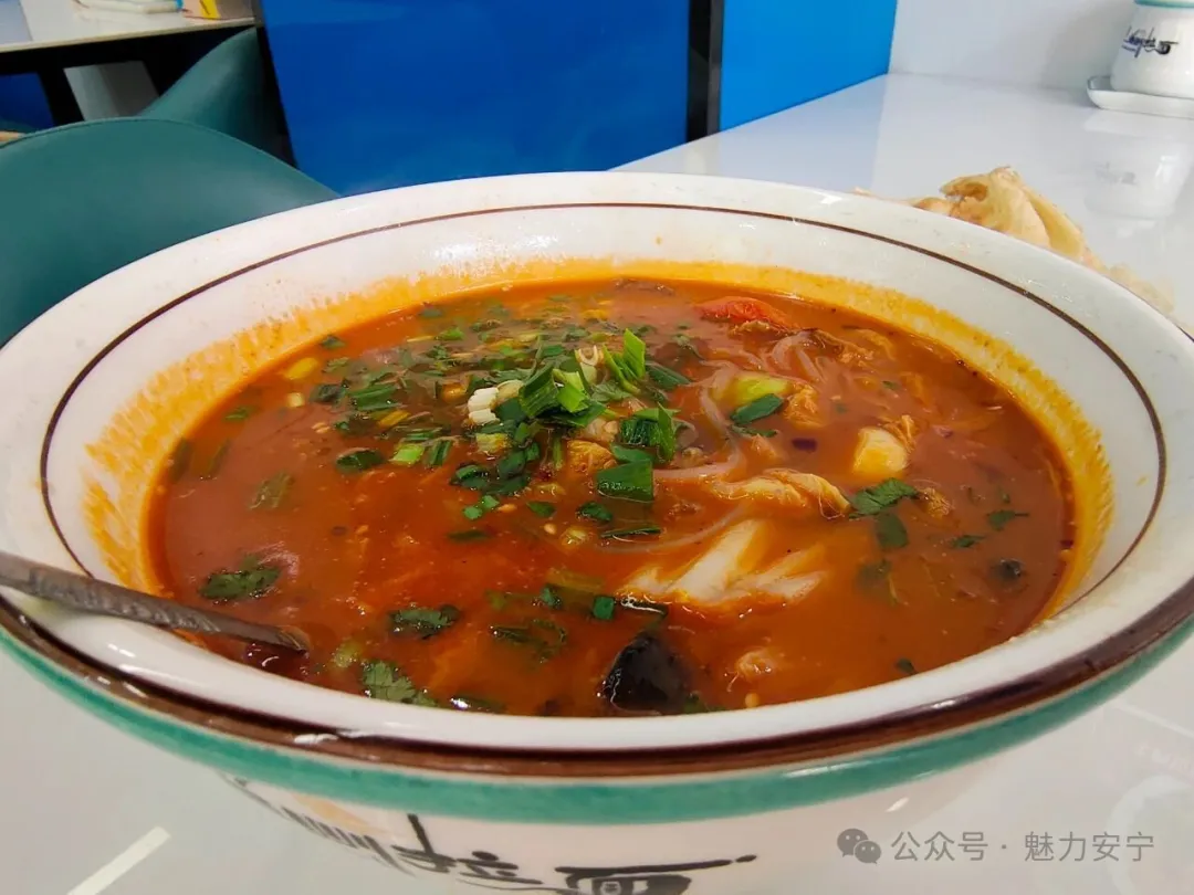 云南安宁八街老顺羊肉&撒拉兰州拉面,鲜到骨子里,馋到上头