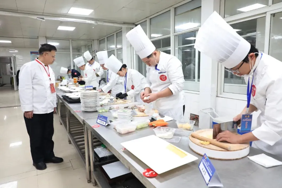 齐鲁争香,烟台亮味!省餐饮技能大赛收官,匠心风味烹出行业新活力