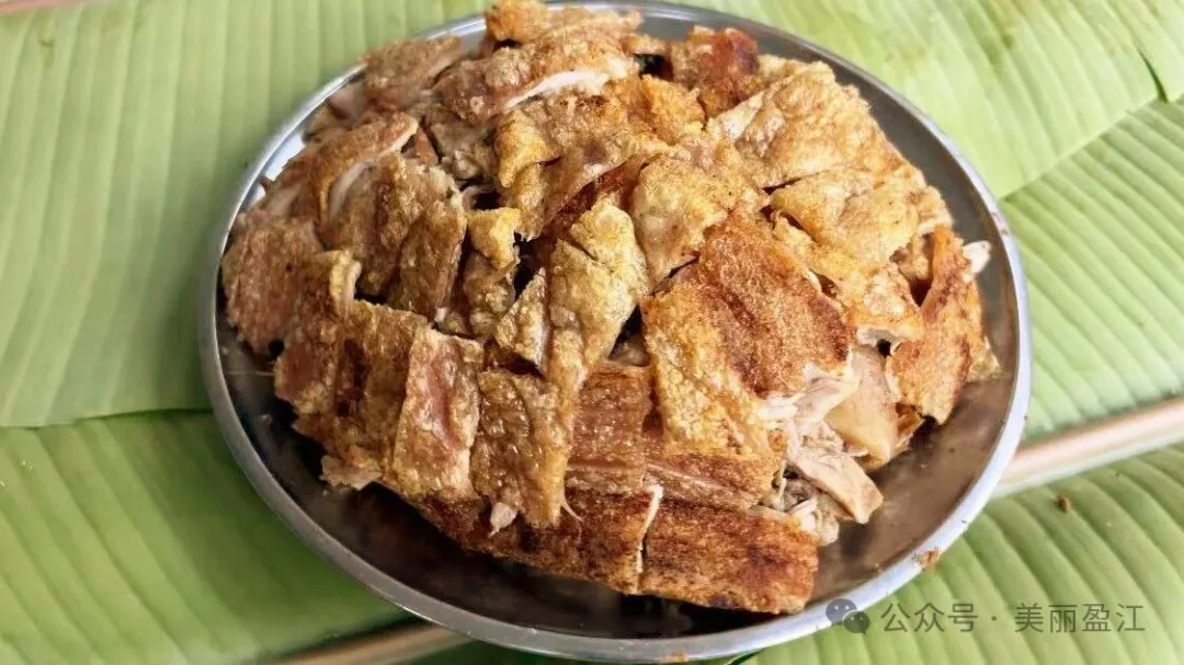 盈江干崖土司烤乳猪寻味一口穿越百年的傣家香
