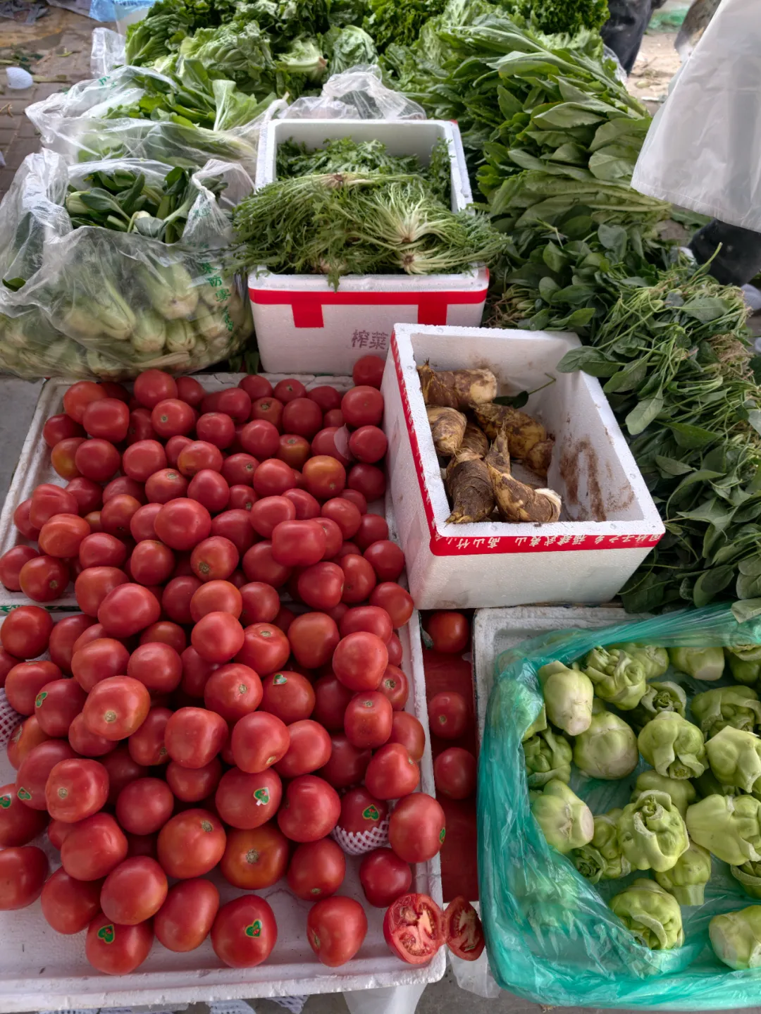 阿拉尔飘在集市里的“生活之味”