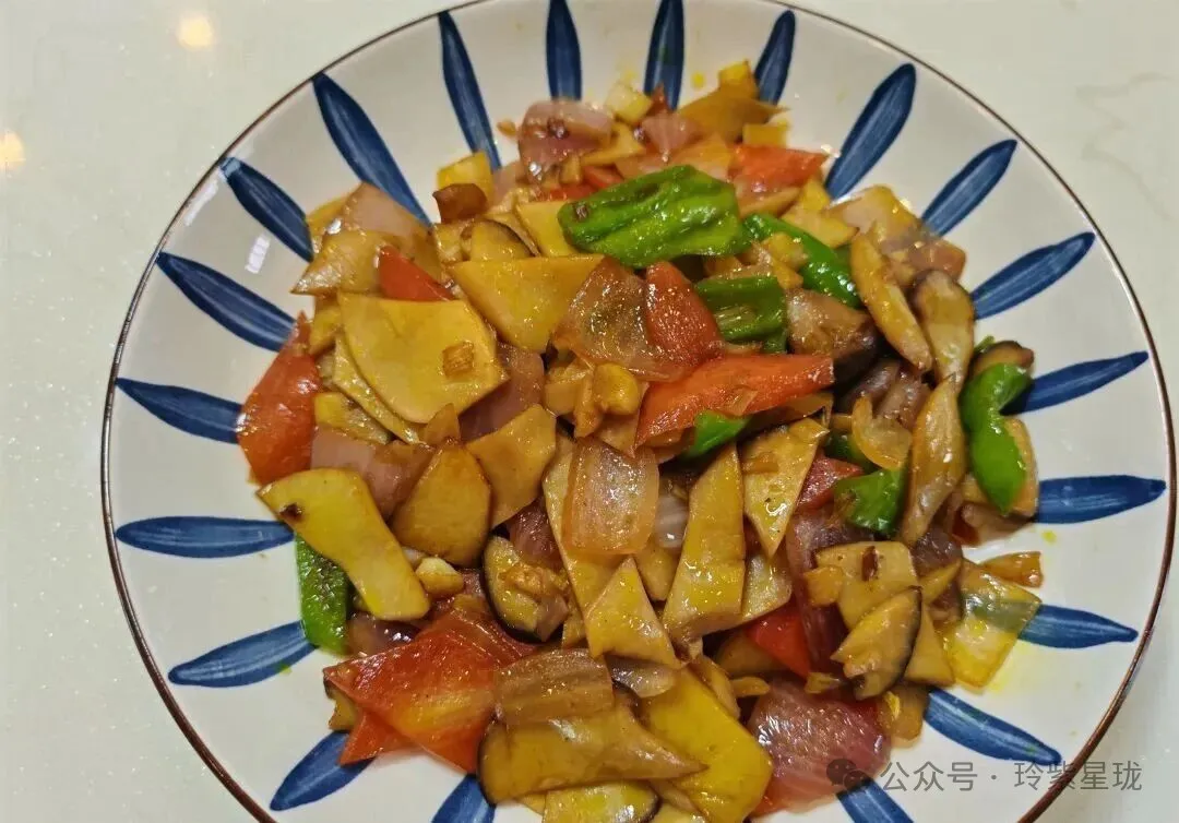 多种食材搭配,大火一炒就能上桌,营养又好吃!