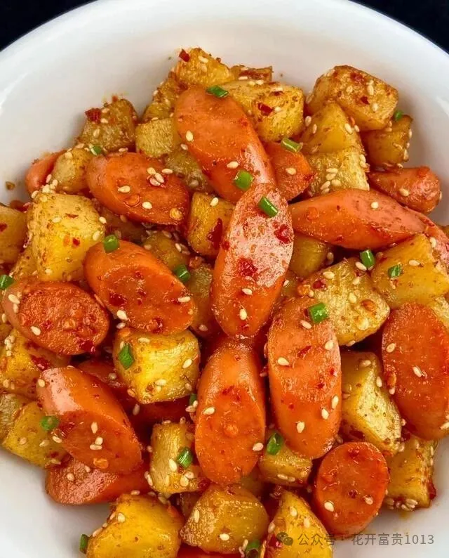 果然当季的食材只需要简单的烹饪,这样做香辣过瘾,秒杀路边摊