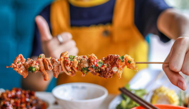 “流量时代”下的中小餐饮,拍视频、搞直播,做流量...为啥越来越没用了...