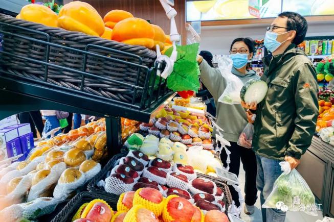 生鲜网购安全指南•"蟹黄面"标签争议风波•扇贝切片出口不合格预警