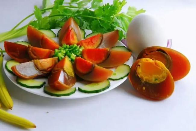 四川美食全景图!从盆地到高原的味觉暴击