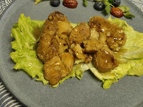 当餐现做纯素山珍猴菇排